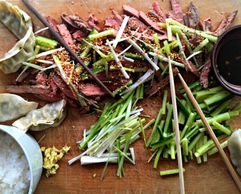 Superhealthy-japanese-style-sirlion-steak-with-dips