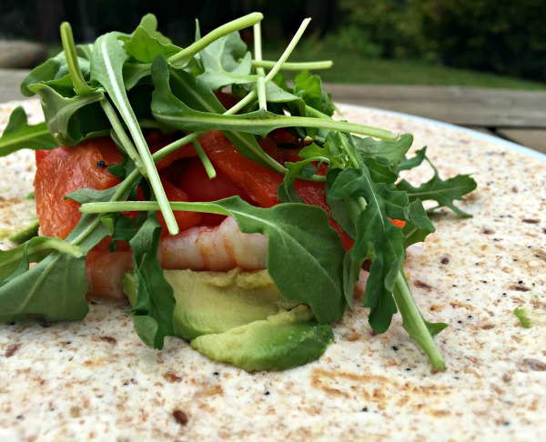 prawn-avocado-rocket-wrap prawn-avocado-rocket-wrap