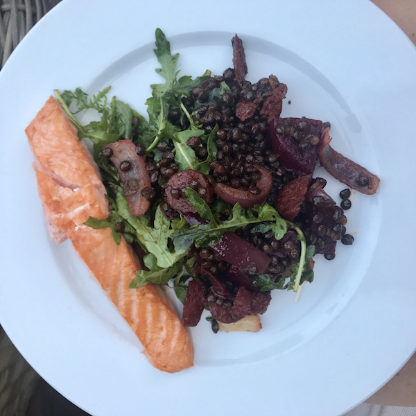 healthy-dinner-salmon-puylentils-beetroot-rocket healthy-dinner-salmon-puylentils-beetroot-rocket